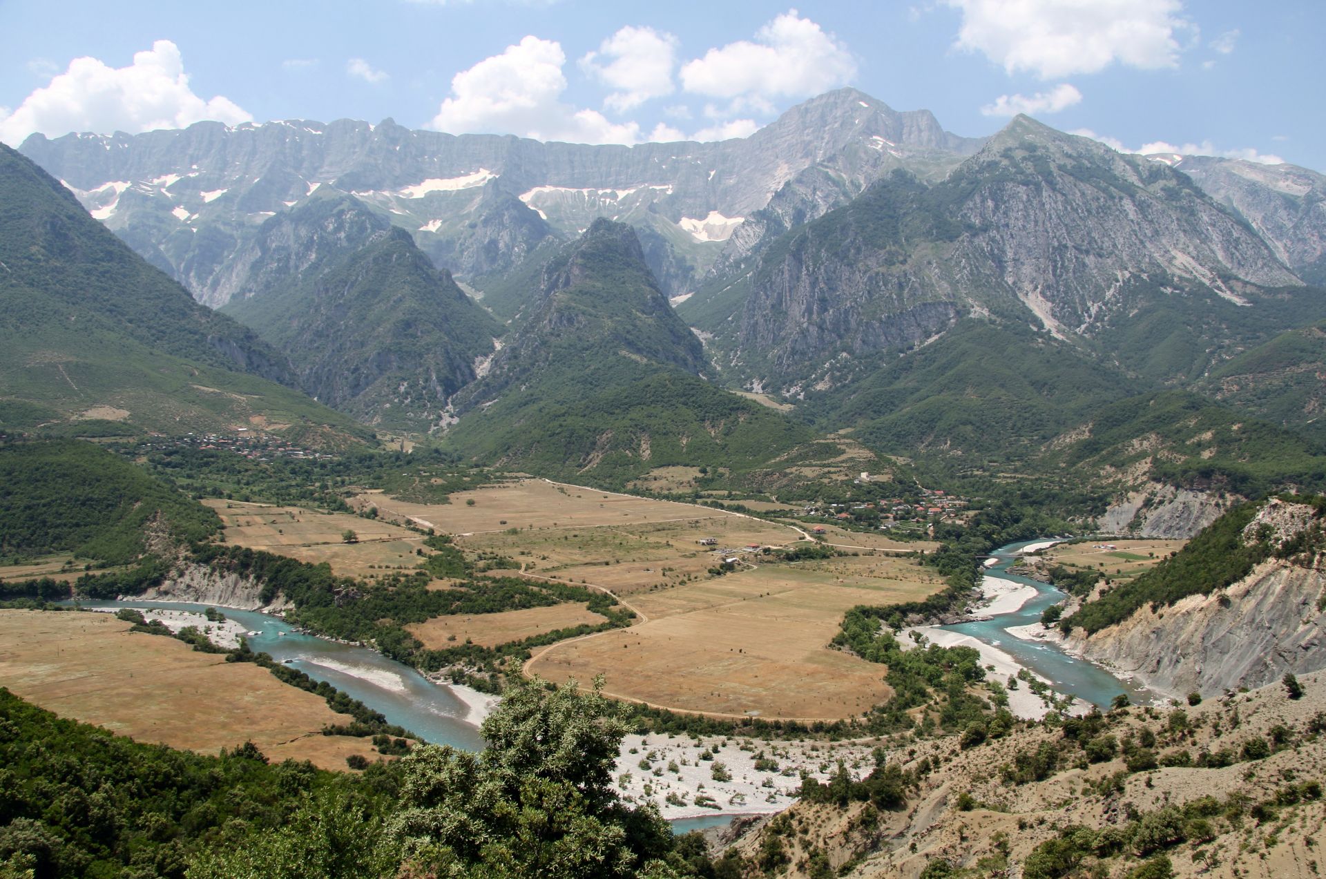 Логарская дорога Албания