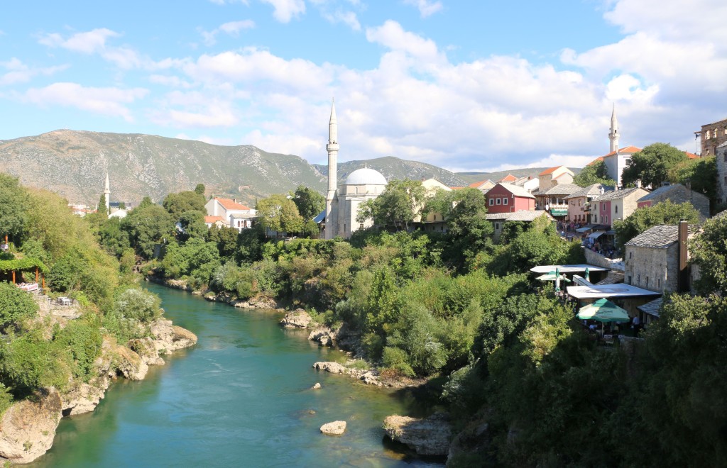 mostar2-old-town-and-mosques