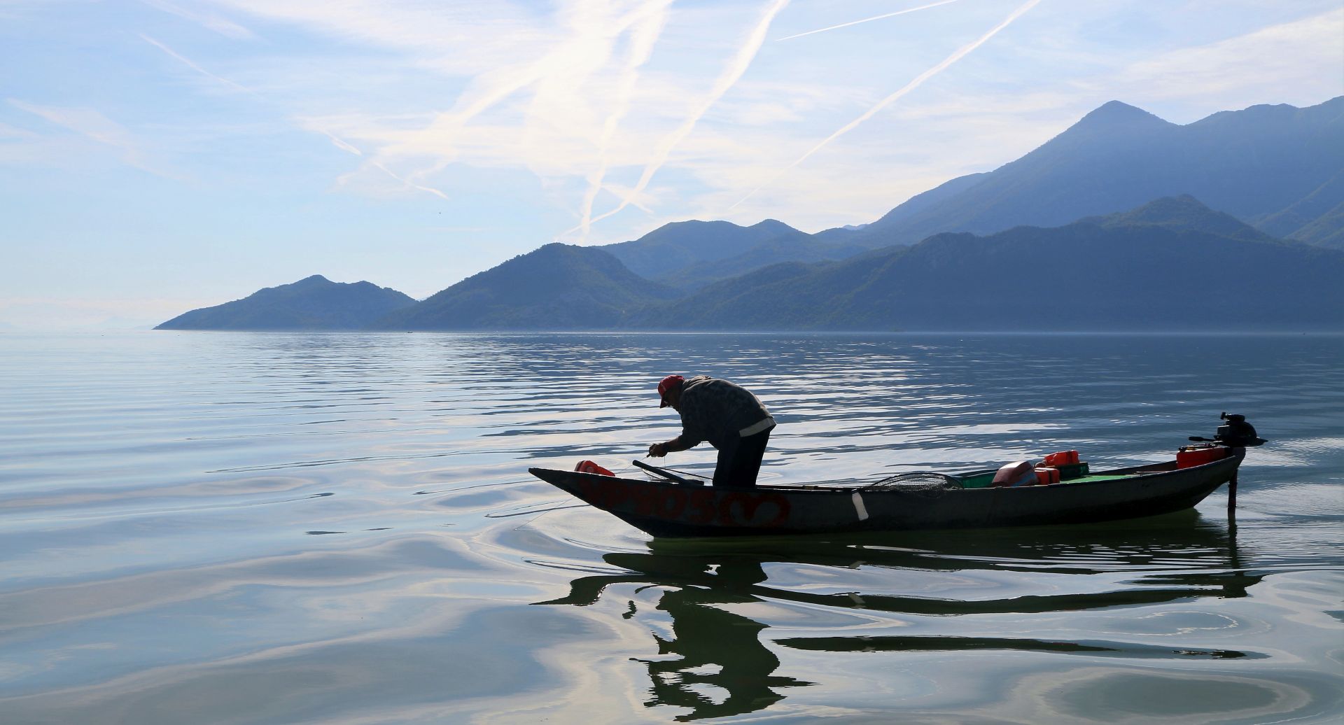 čun Skadar Lake