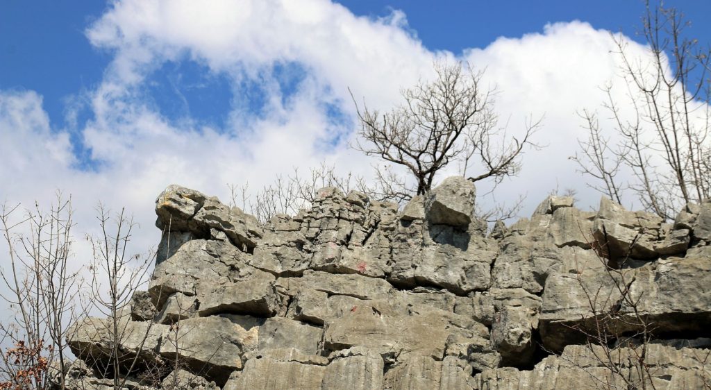 Lješanska nahija karst rocks