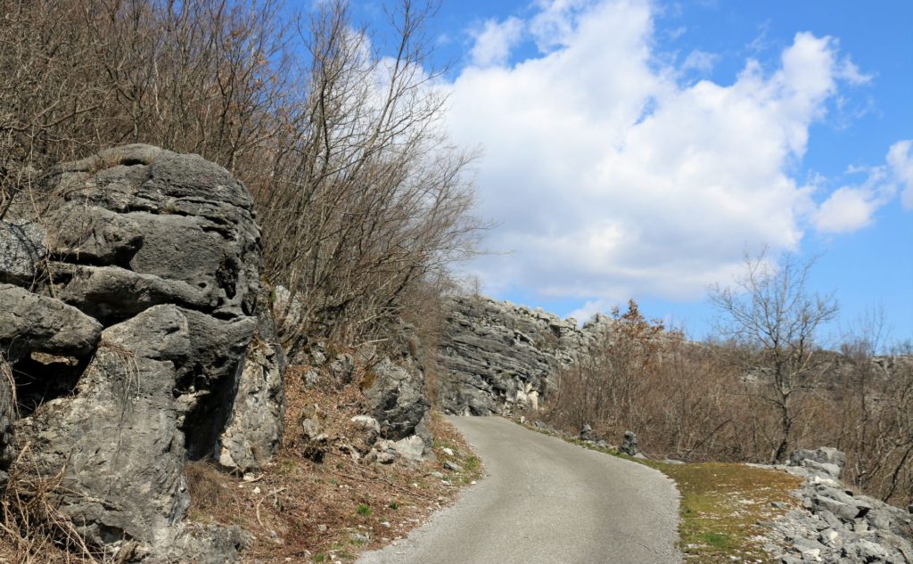 road Lješanska nahija